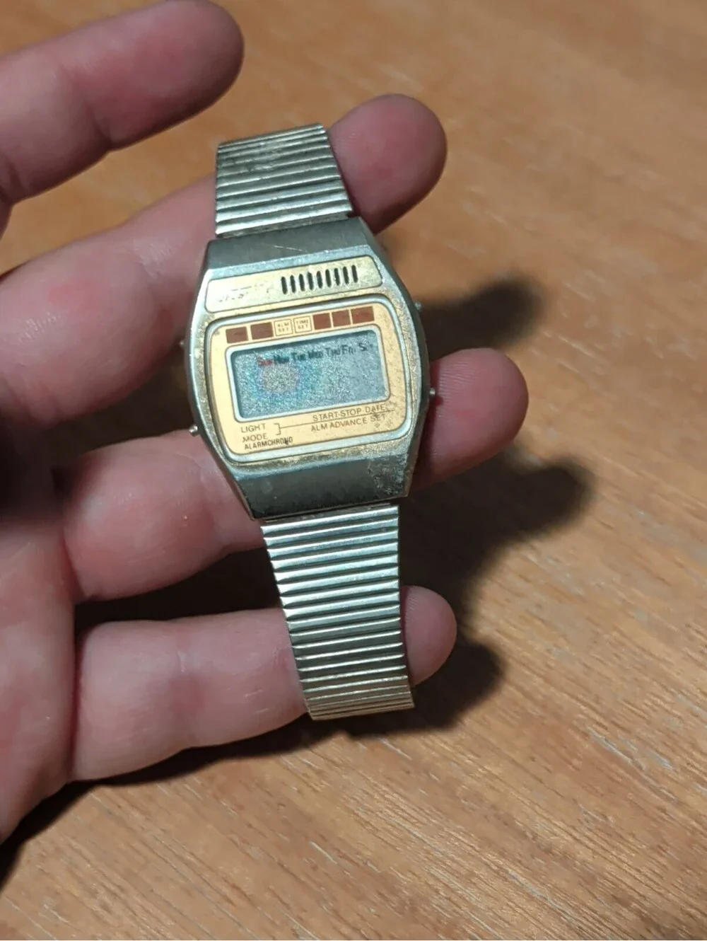 Vintage Gold Tone Nelsonic Alarm Chrono Date Watch For Parts Or Repair